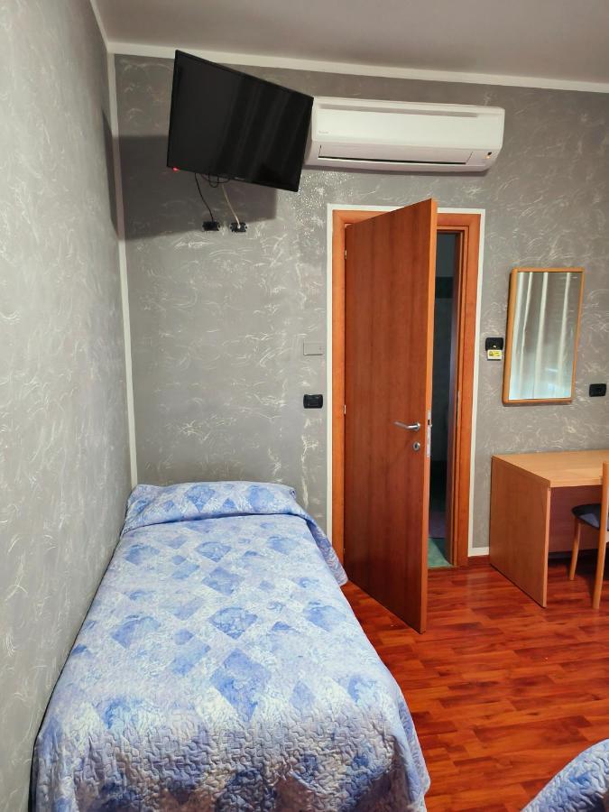 Affittacamere Dolce Sogno Cherasco Esterno foto