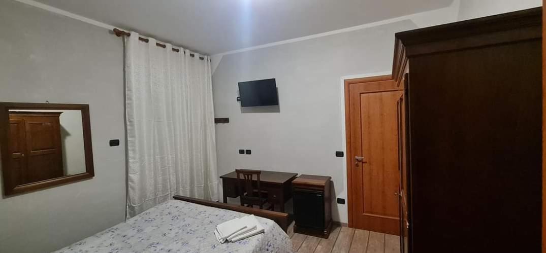 Affittacamere Dolce Sogno Cherasco Esterno foto
